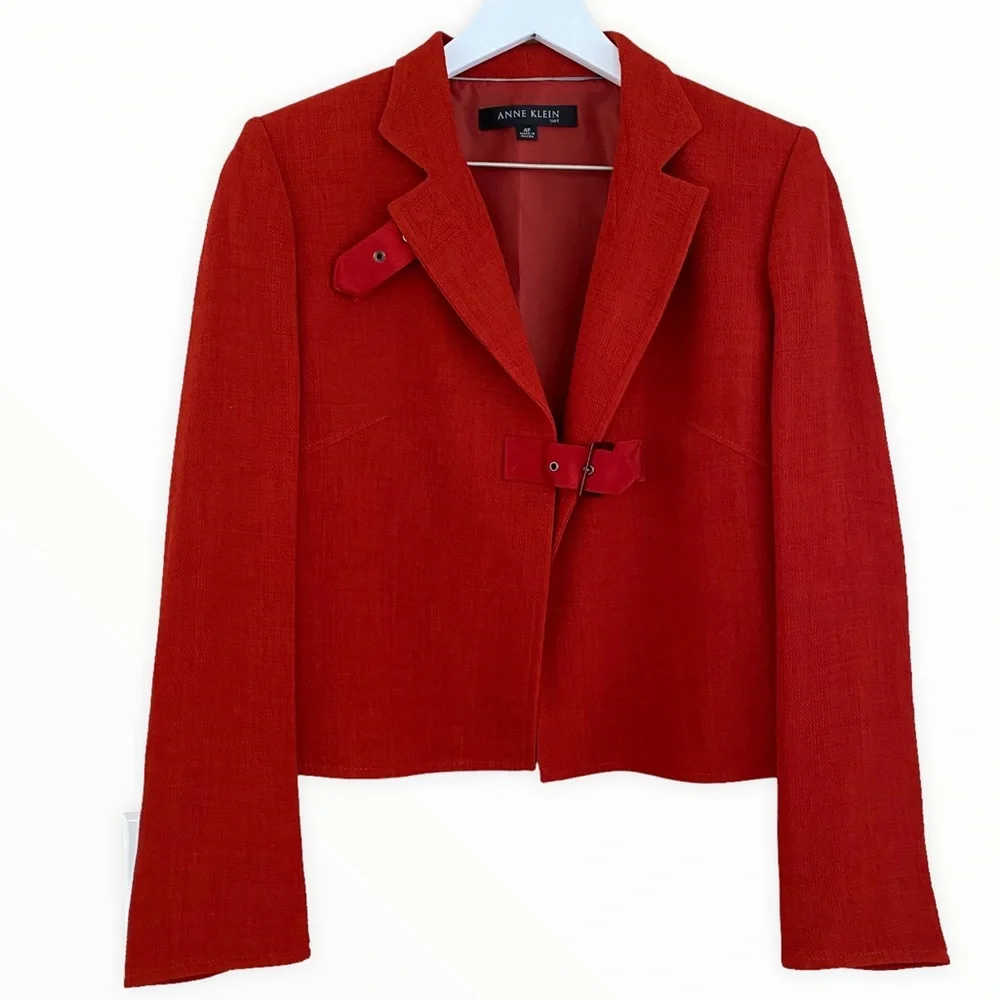Anne Klein 2 Piece Burnt Red Blazer & Satin Hem Suit Sz 4, fits like a 6p. - Picture 2 of 9